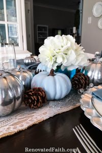 Thanksgiving Tablescape with Blue Pumpkins: When God Interrupts Your Plans #tablescape #thanksgivingdecor #bluepumpkins #god'splans