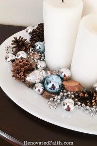 Why Celebrate Advent? {Modern Advent Wreath Ideas} #adventwreath #christmascenterpiece #advent