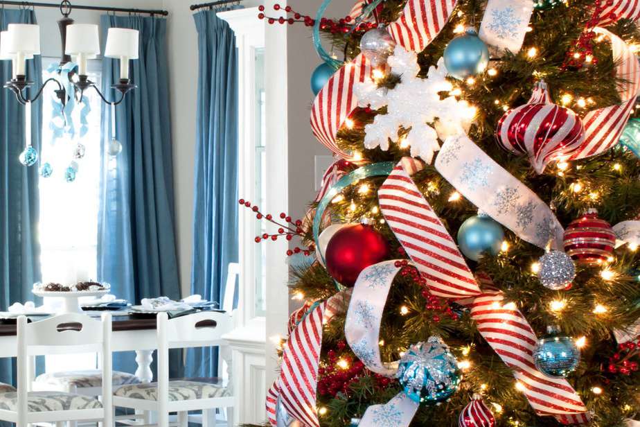 This Simple Trick Will Help Make Your Christmas Tree Look Fuller