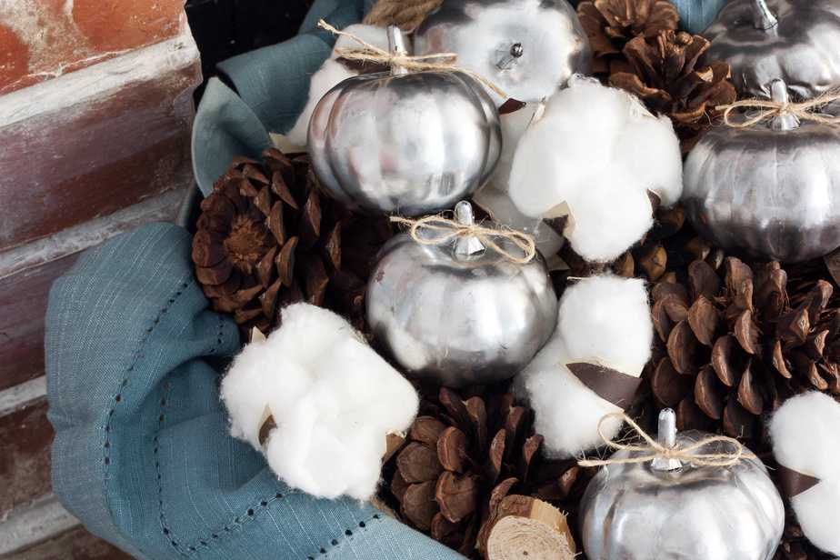 Blue Thanksgiving Decor with Dollar Store Pumpkins