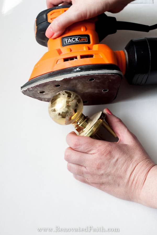 how to spray paint door knobs that last