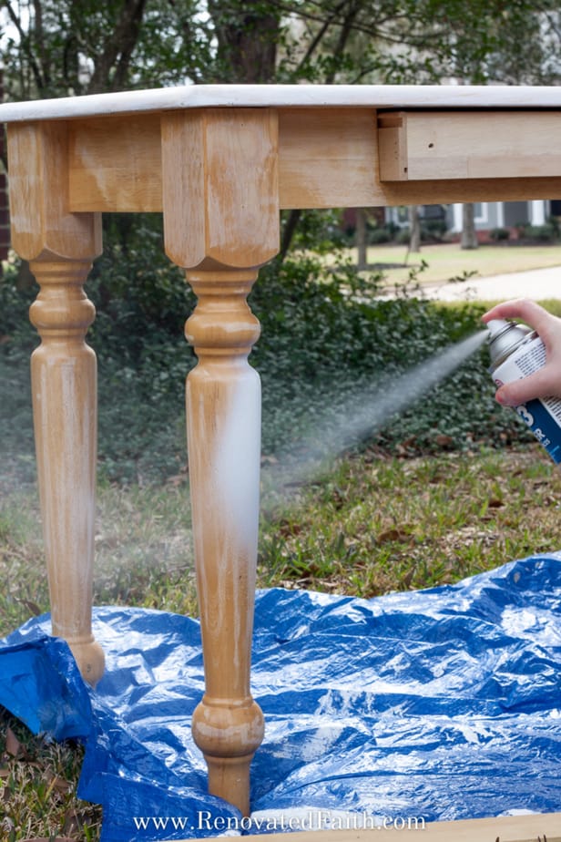 How to Paint Table Legs (The Fast and Easy Way!)