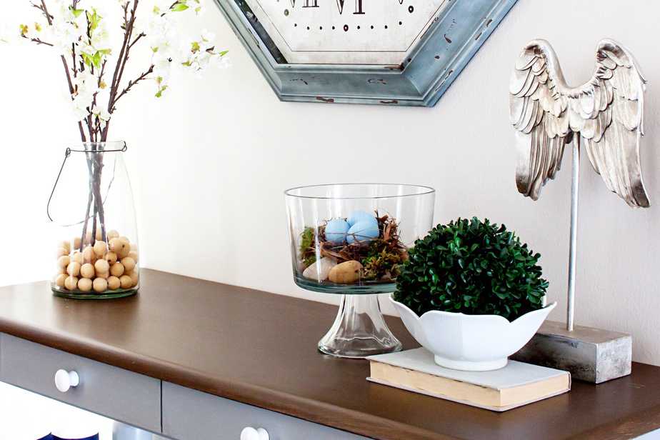 How To Decorate A Console Table Like, Entry Console Table Decor