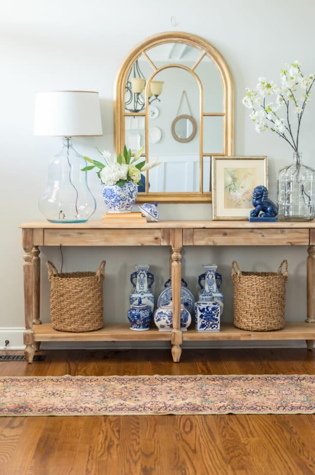 How To Decorate A Console Table Like, Decorating Console Table In Front Of Window