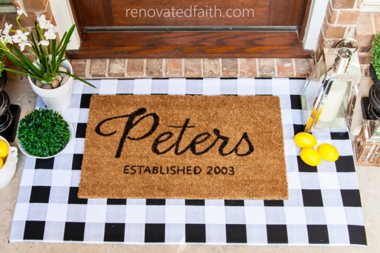 Make Layered Doormats with Fabric (Interchangeable for ANY Season!)