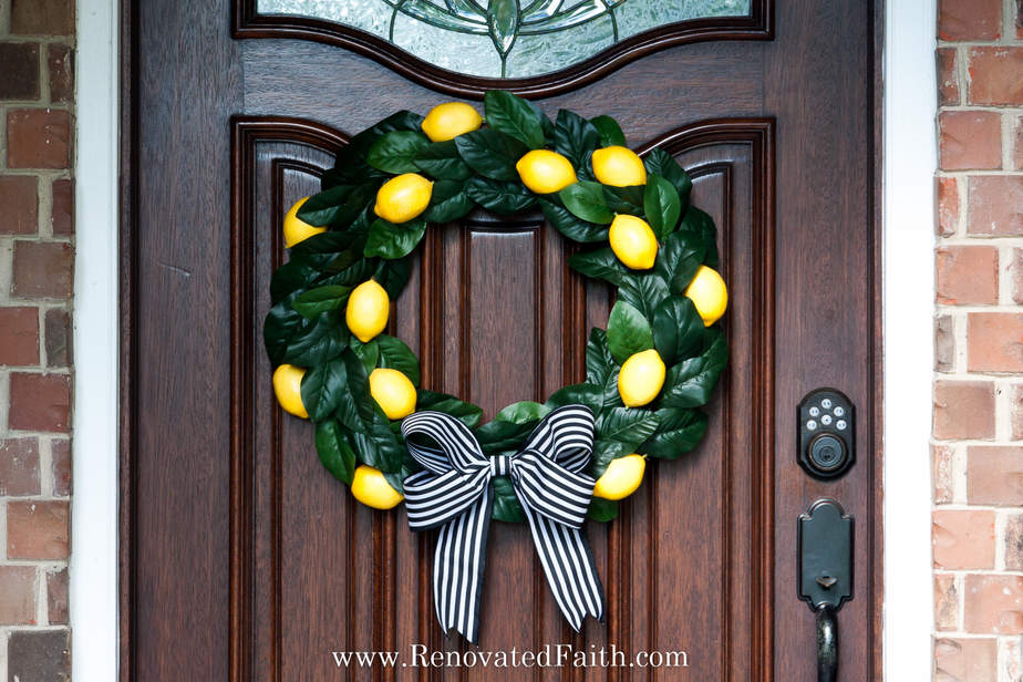 how to make a citrus wreath