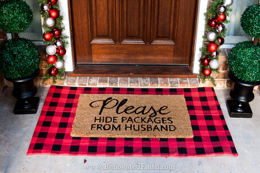 Layered Front Door Mats Ideas - Rustic Crafts & DIY