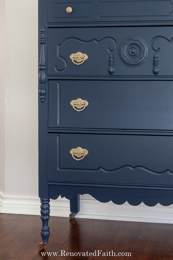 benjamin moore hale navy