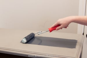 Benjamin Moore hale navy