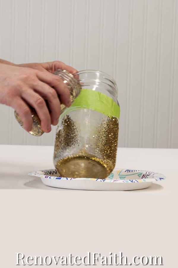 How to Paint Mason Jars: Step-by-Step Guide for Stunning Results