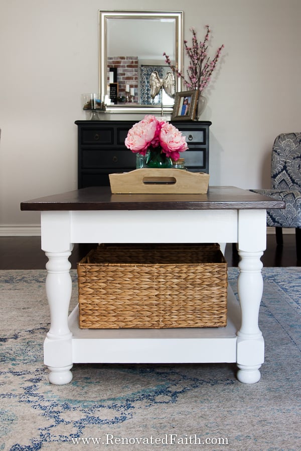 Easy DIY Farmhouse Coffee Table With Turned Legs 