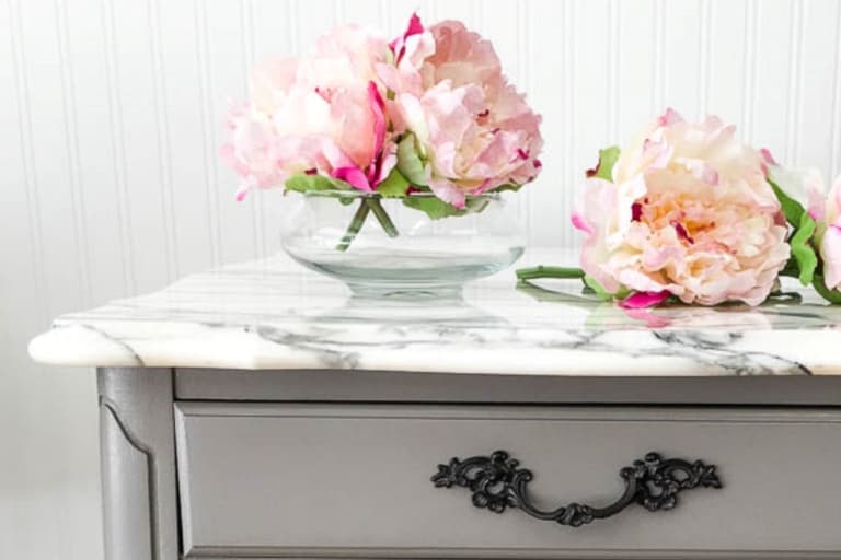 15 Stunning Painted Furniture (Before and After) Reveals That Are Easy to DIY