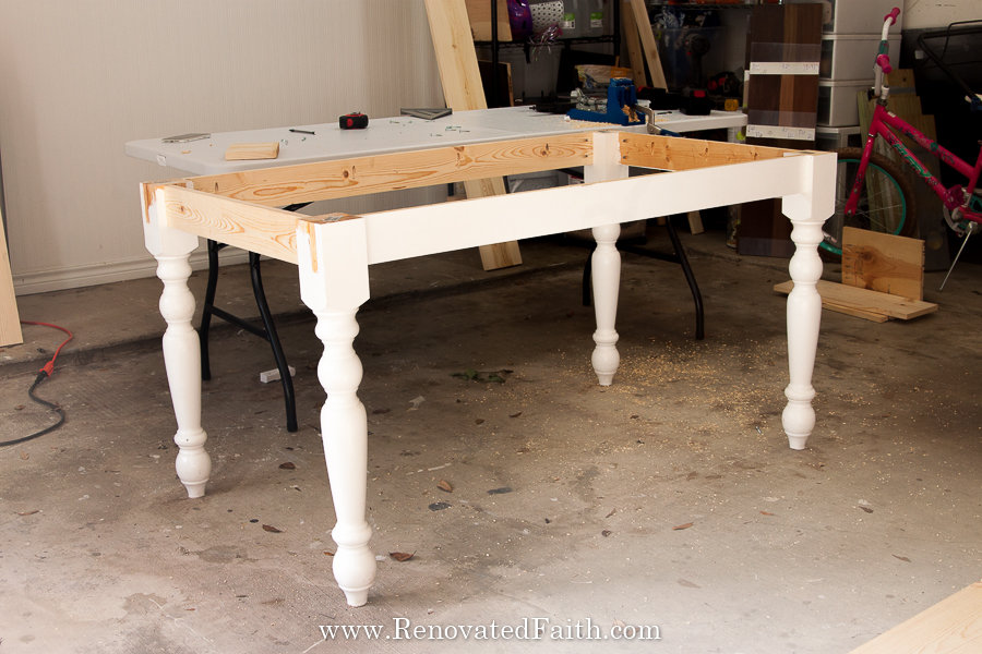 how to build a farmhouse table with pocket holes