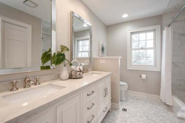 Sherwin Williams Agreeable Gray Bathroom From Blue Creative Interiors   Sherwin Williams Agreeable Gray Bathroom From Blue Creative Interiors 600x400 