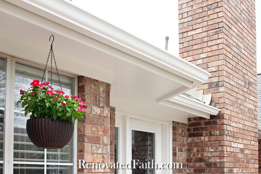 painting exterior trim soffits and fascias