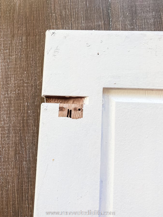 how to label cabinet doors before painting