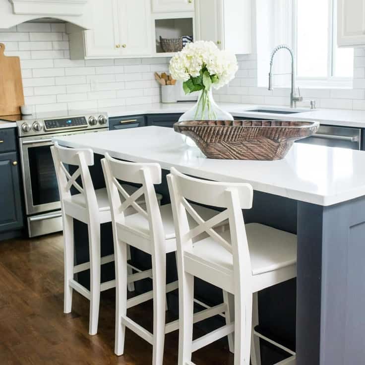 dark gray lower cabinets and island